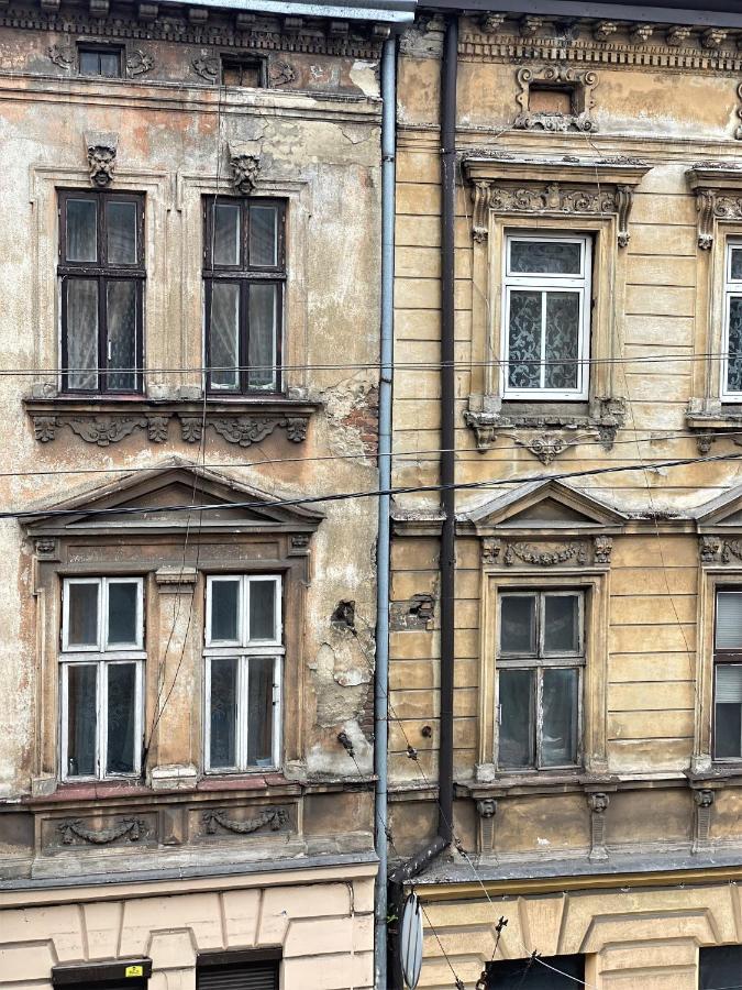 Апартаменти Тобілевича 3 Lviv Luaran gambar